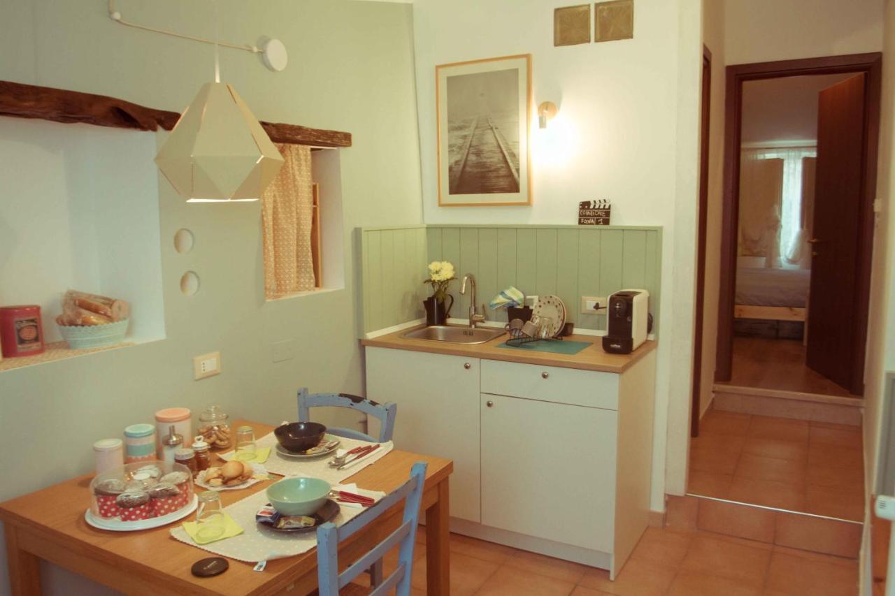 Bed and Breakfast La Finestra Sul Cortile Atri Exterior foto