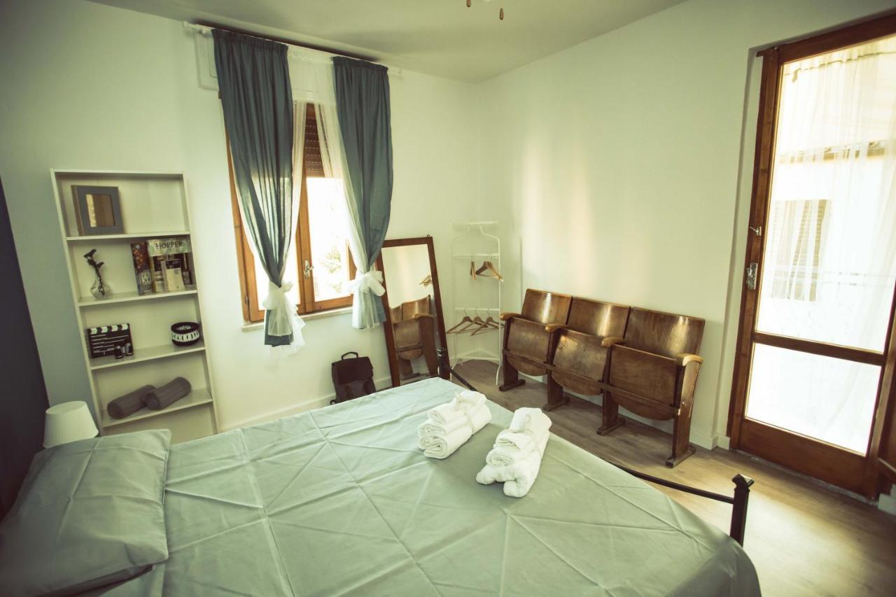 Bed and Breakfast La Finestra Sul Cortile Atri Exterior foto